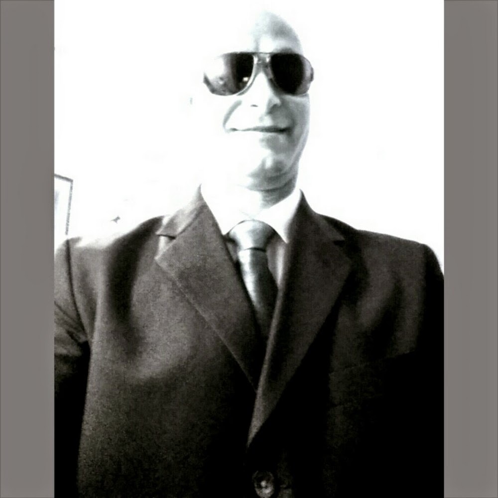 Meet your Posher, Brett michael